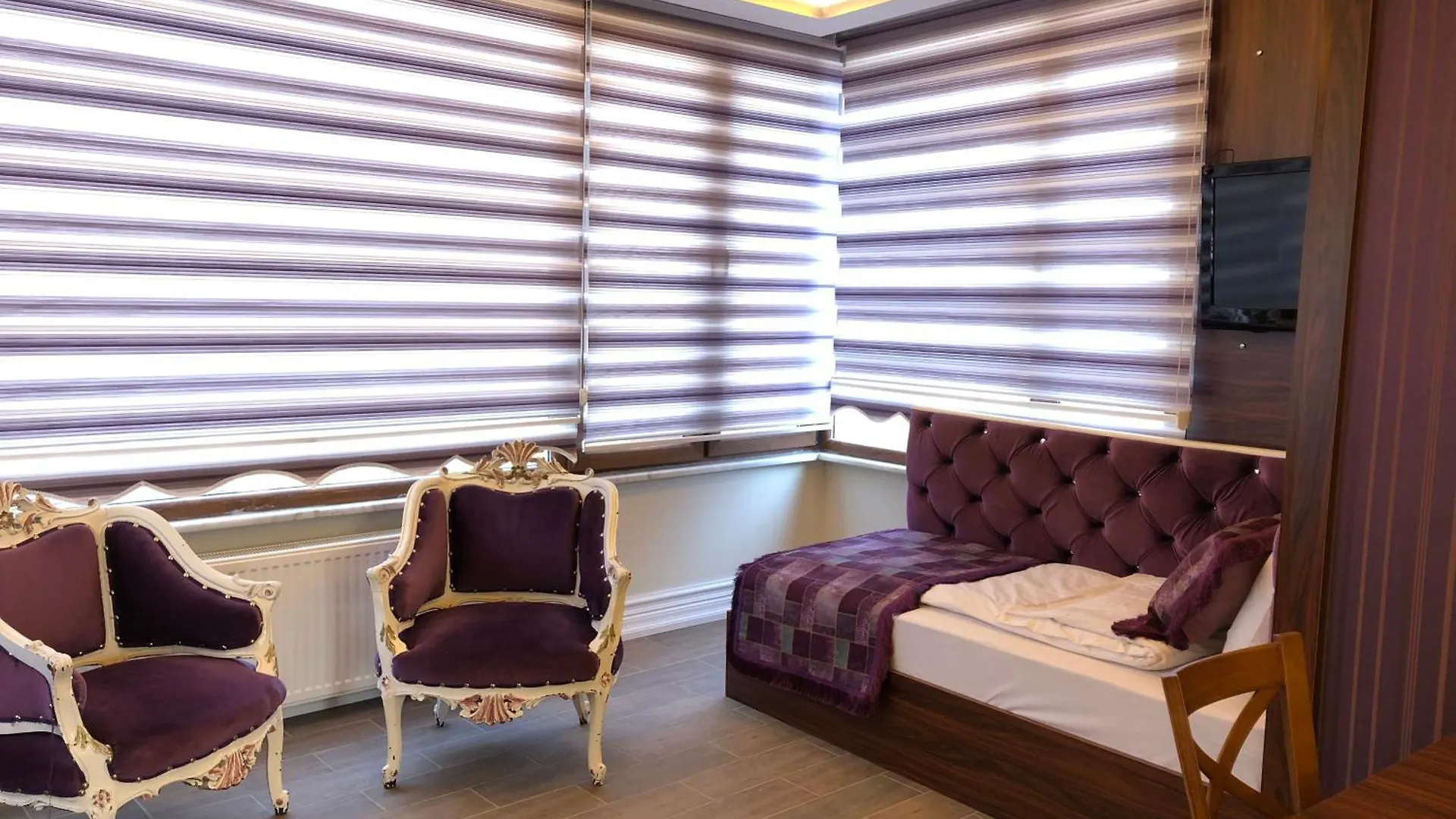 Rose Mansion By Otantik Suites İstanbul 0*,