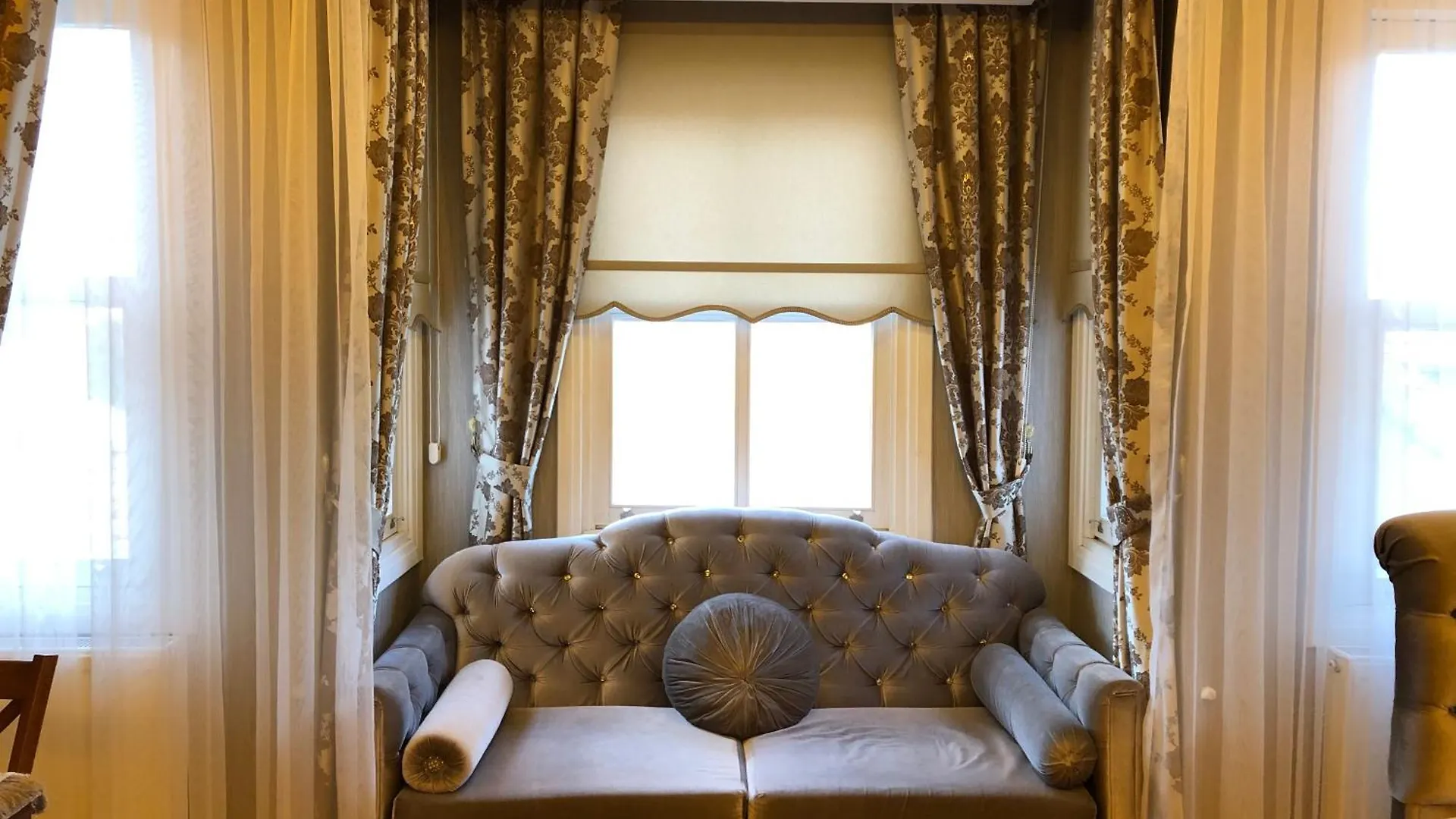 Apart Otel Rose Mansion By Otantik Suites İstanbul Türkiye